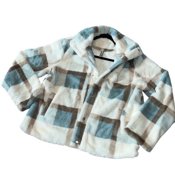 NoraCora On The Search Plaid Faux Fur Jacket Size M - Picture 6 of 11